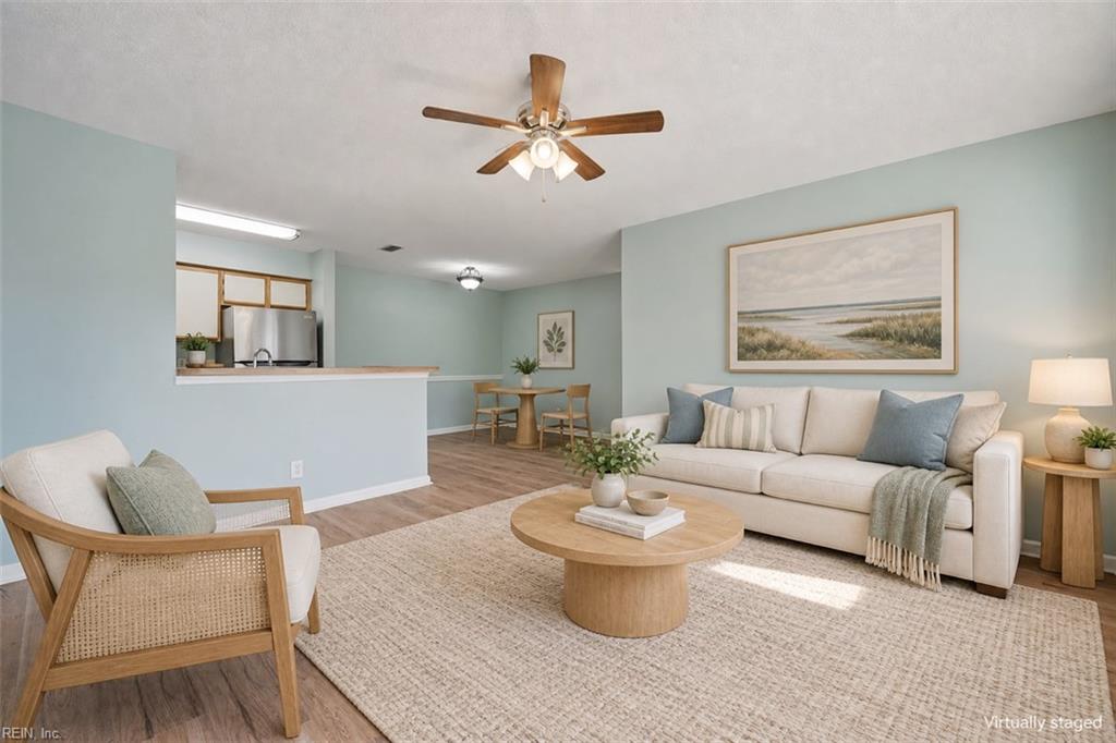 12632 Daybreak Cir Property Photo 3