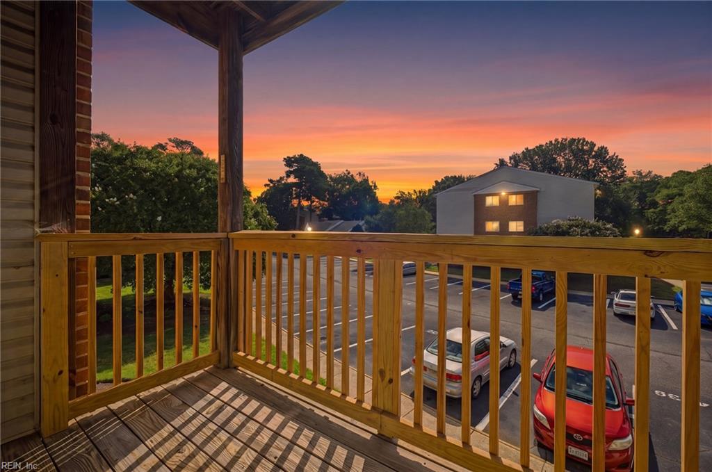 12632 Daybreak Cir Property Photo 6