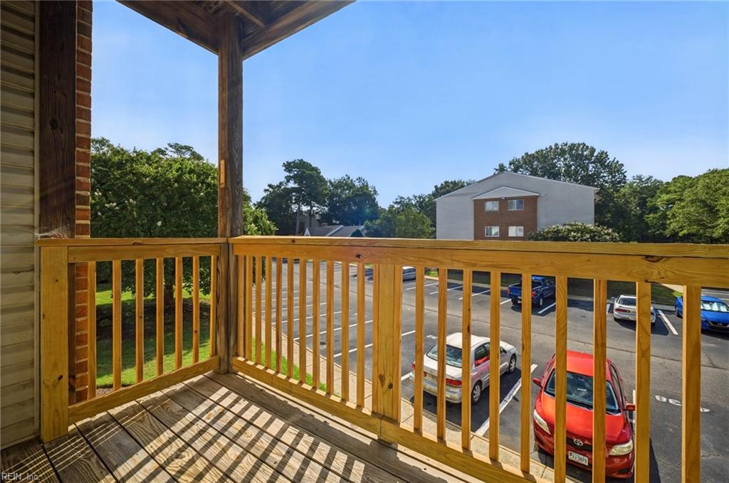 12632 Daybreak Cir Property Photo 32