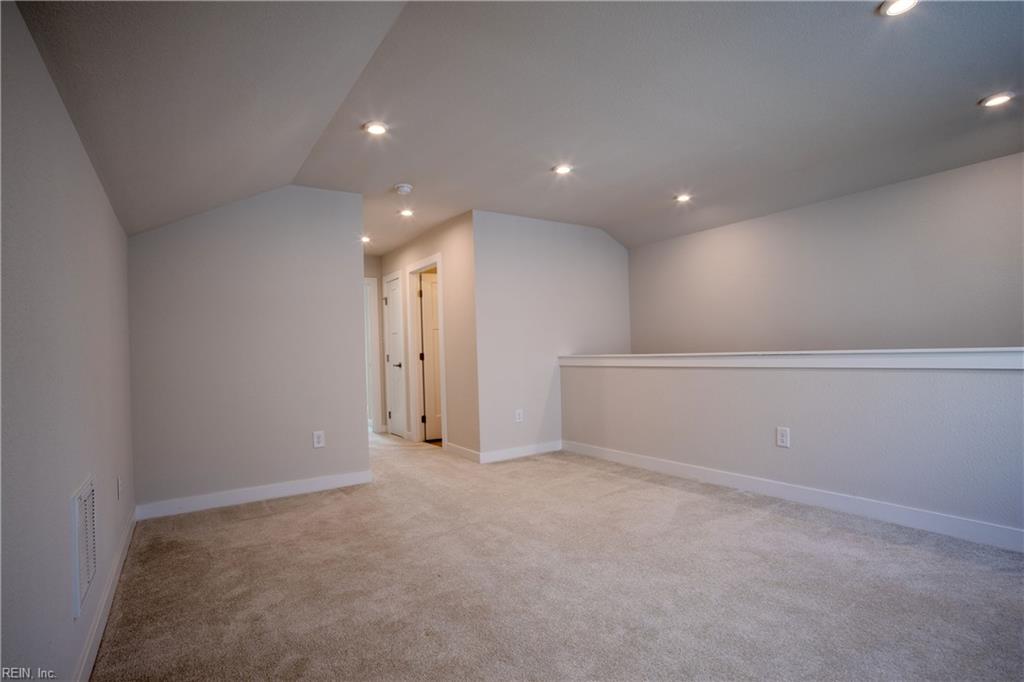 148 Ayrshire Loop Property Photo 27