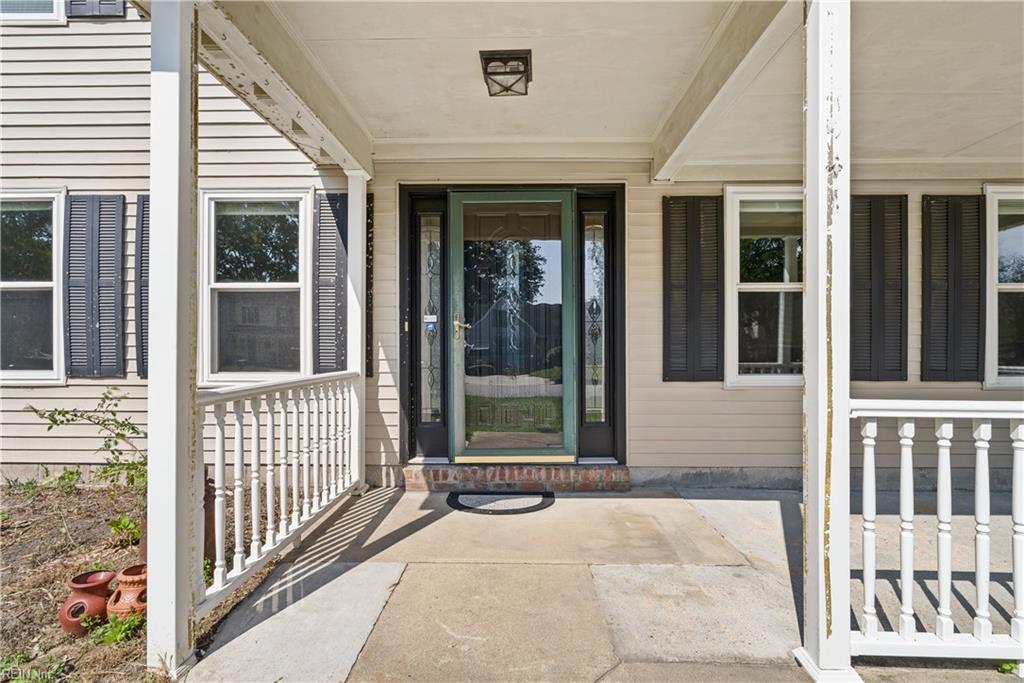 1941 Country Manor Ln Property Photo 26