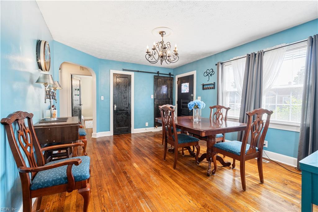 318 E Gilpin Ave Property Photo 6