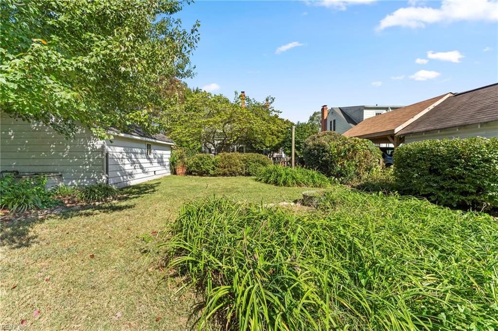 35 Manteo Ave Property Photo 38