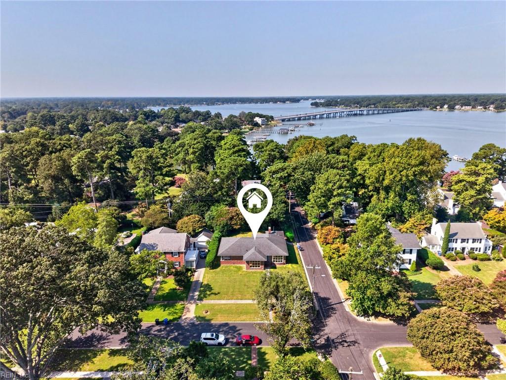 200 Park Rd Property Photo 1