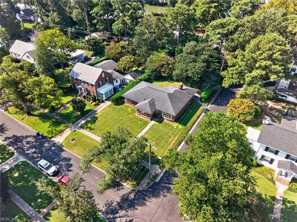 200 Park Rd Property Photo 4