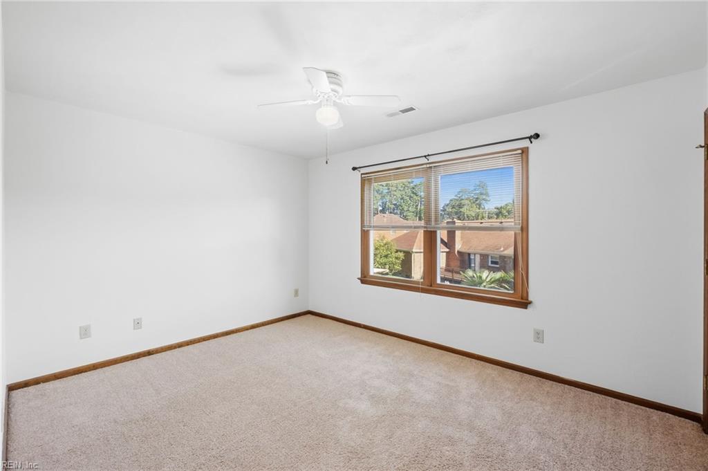 2217 Sleeper Ct Property Photo 37