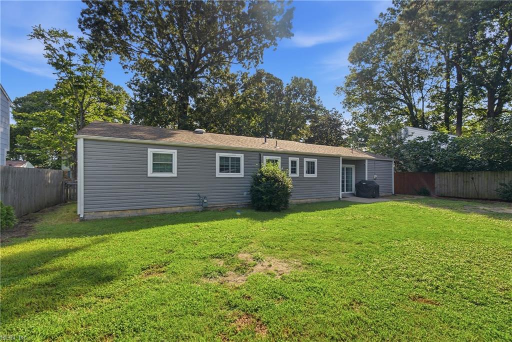 3249 Deer Park Dr Property Photo 22