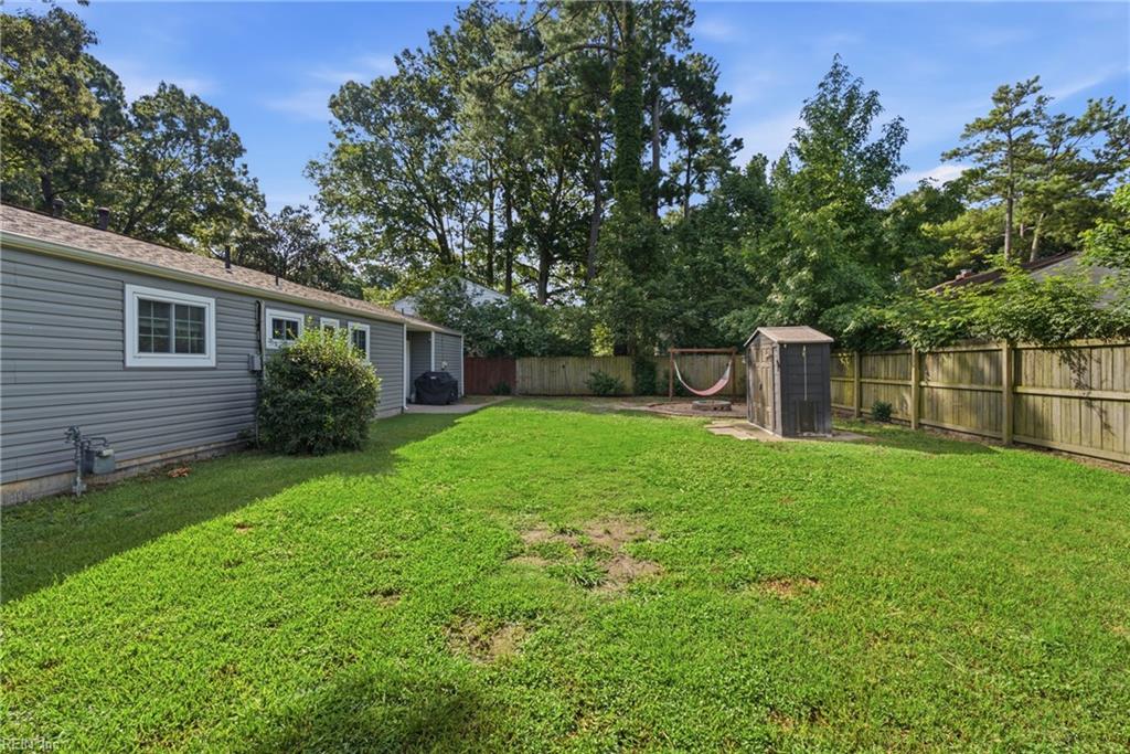 3249 Deer Park Dr Property Photo 23