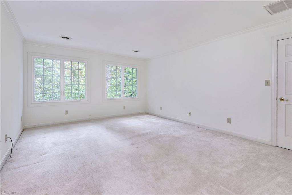 116 Cove Point Ln Property Photo 15