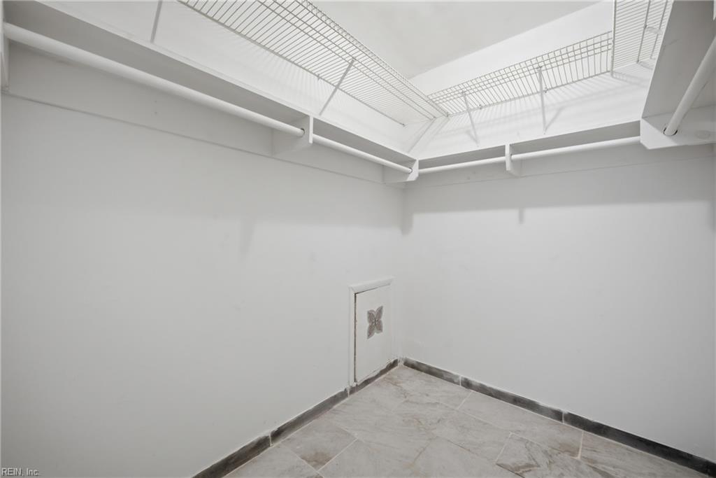 218 Bradford Ave Property Photo 17