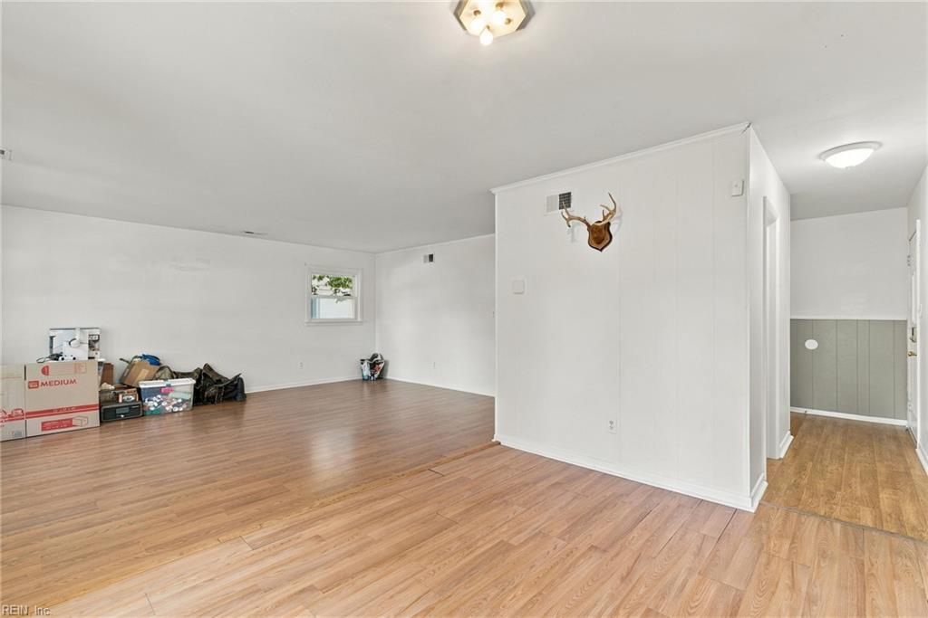 527 Stockton St Property Photo 15