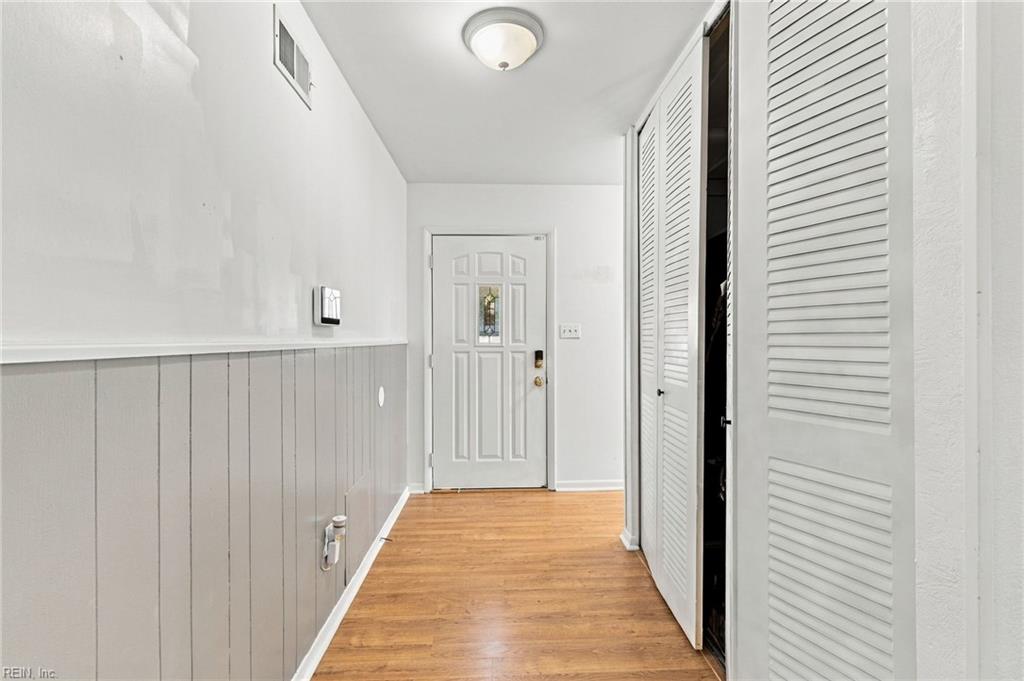 527 Stockton St Property Photo 17