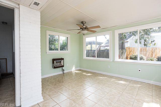 6242 Niagara Cir Property Photo 14