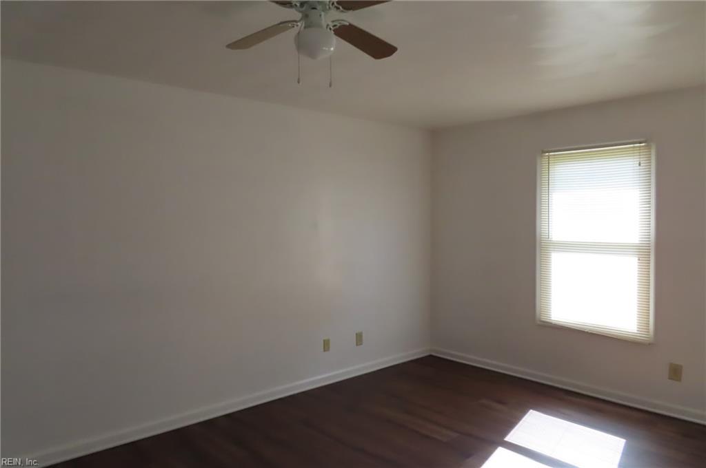 1071 Glen Willow Dr Property Photo 15