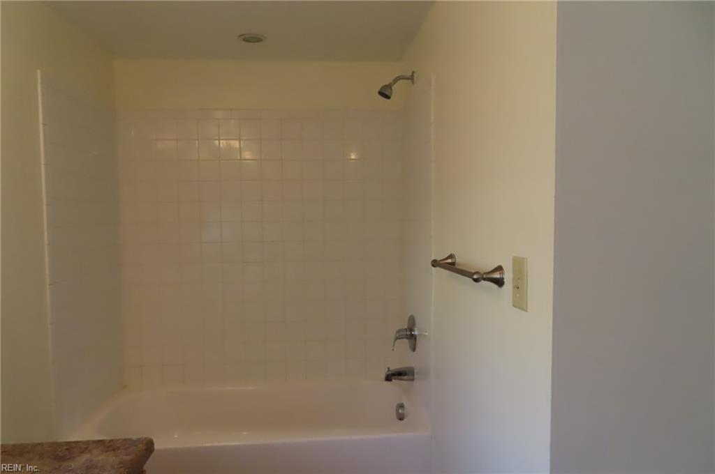 1071 Glen Willow Dr Property Photo 19