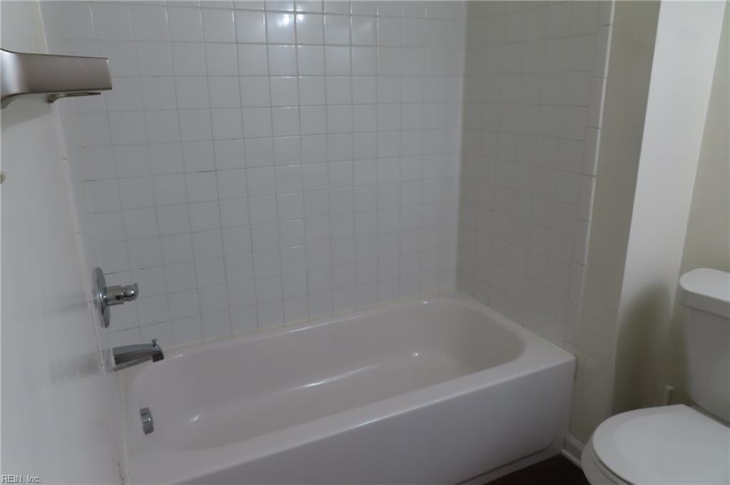 1071 Glen Willow Dr Property Photo 33
