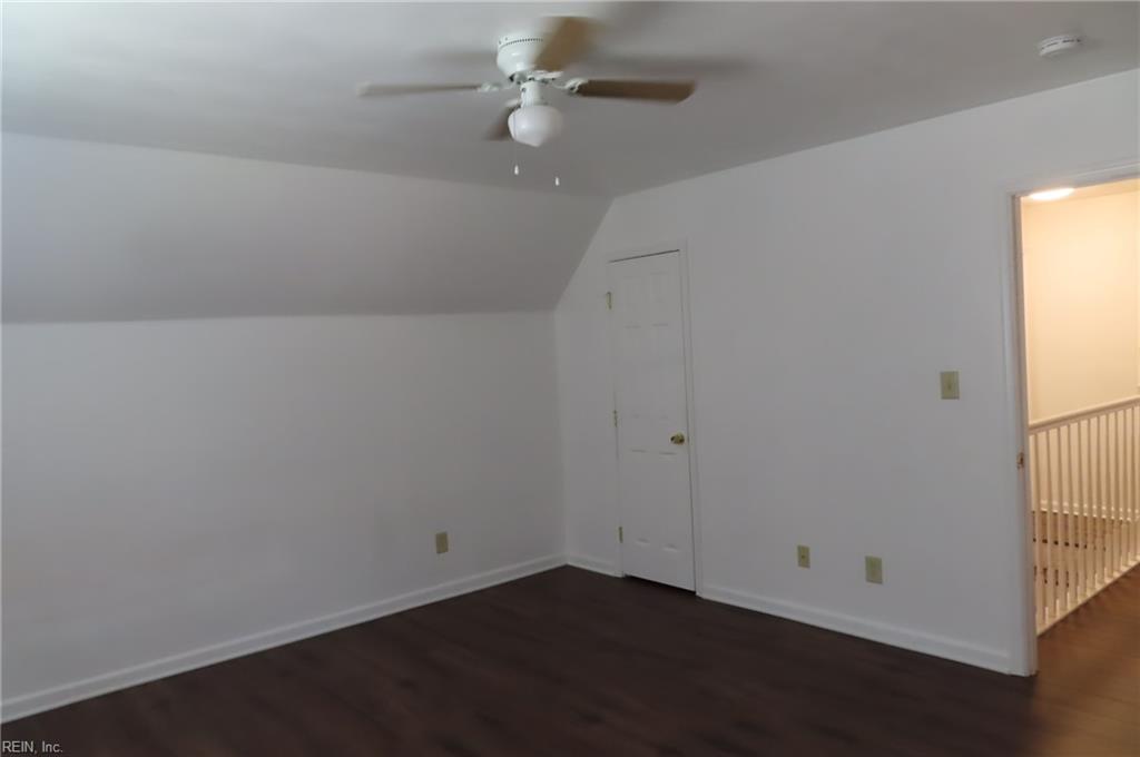 1071 Glen Willow Dr Property Photo 36