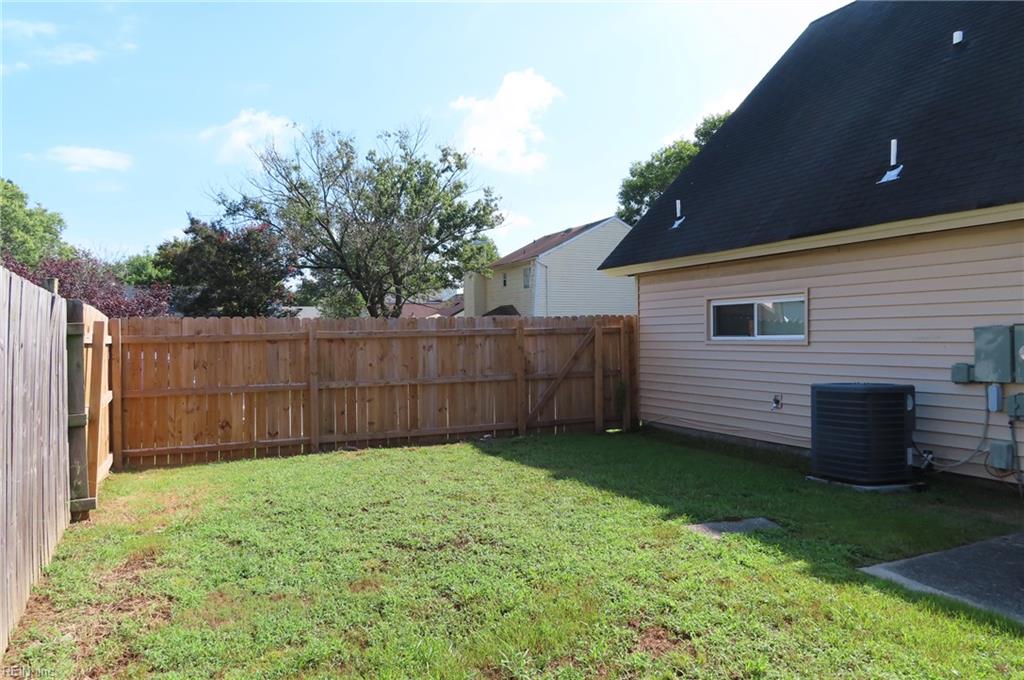 1071 Glen Willow Dr Property Photo 43