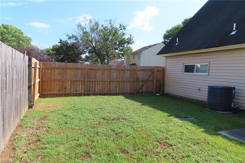 1071 Glen Willow Dr Property Photo 47