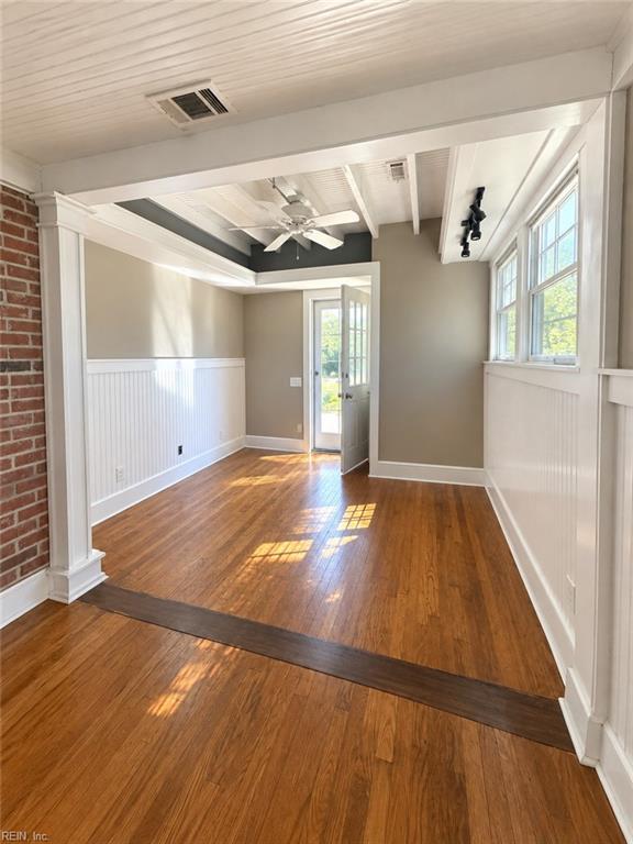 3605 Victoria Blvd Property Photo 3