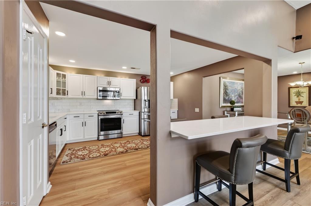 3905 Sutter St Property Photo 6