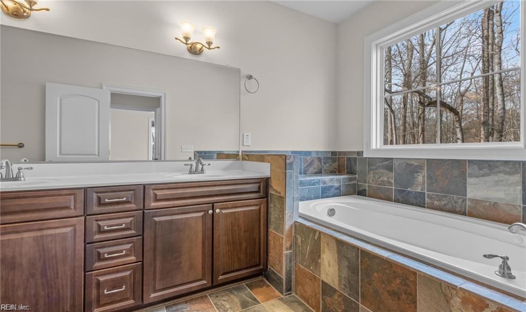 2716 River Watch Dr Property Photo 18