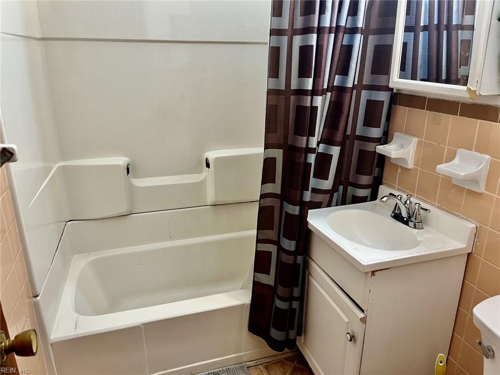 23 Tillerson Dr Property Photo 5