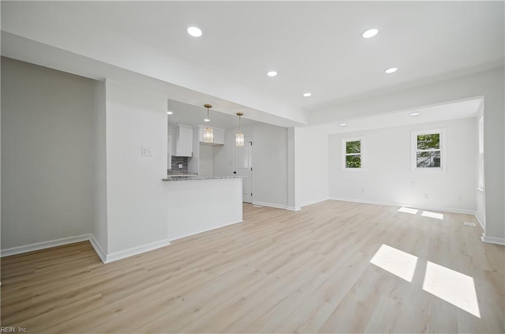 8 Van Patton Pl Property Photo 4