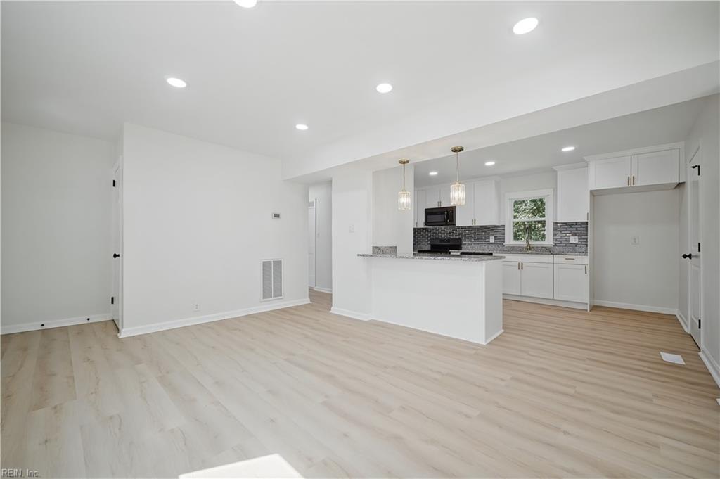 8 Van Patton Pl Property Photo 6