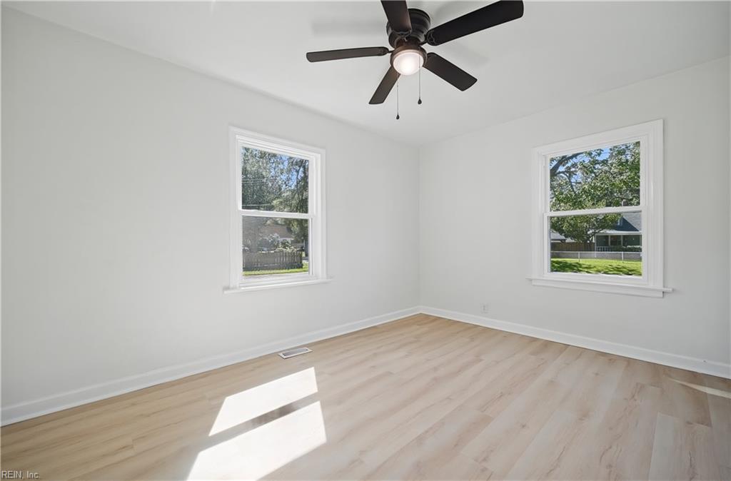 8 Van Patton Pl Property Photo 16