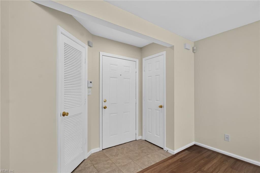 504 Mary Robert Ln Property Photo 3