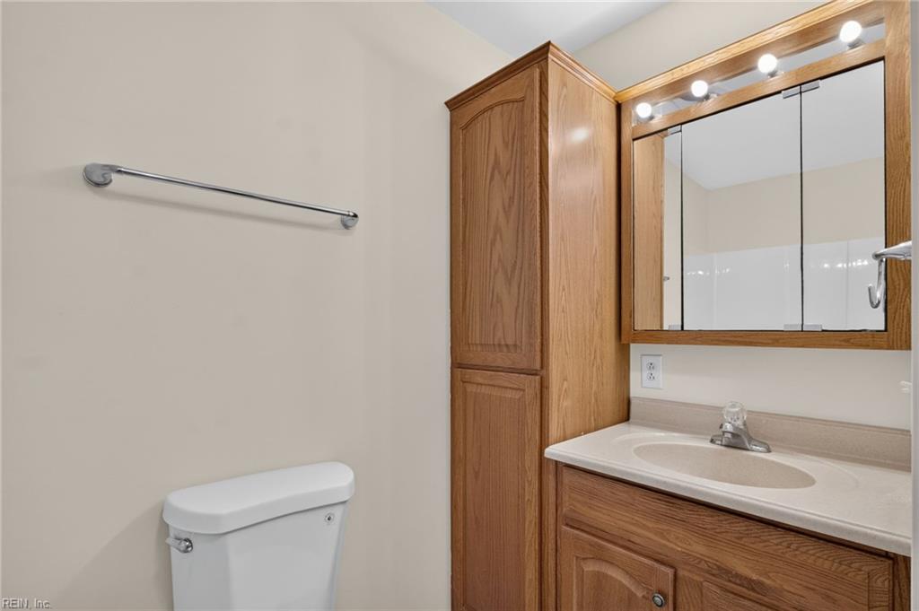504 Mary Robert Ln Property Photo 16