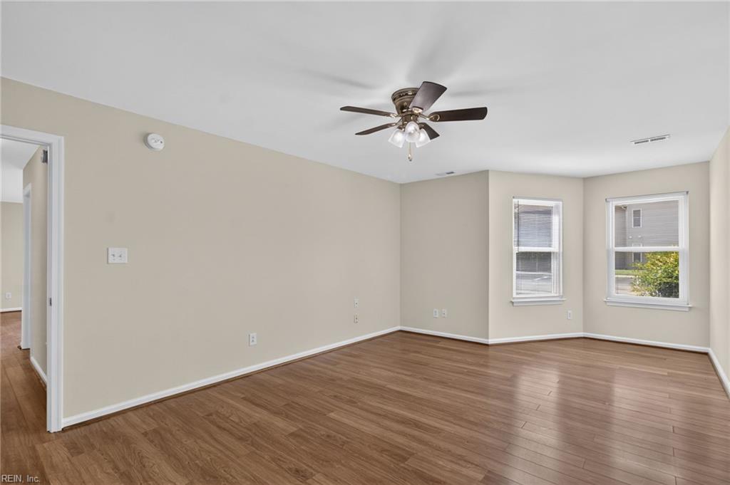 504 Mary Robert Ln Property Photo 21