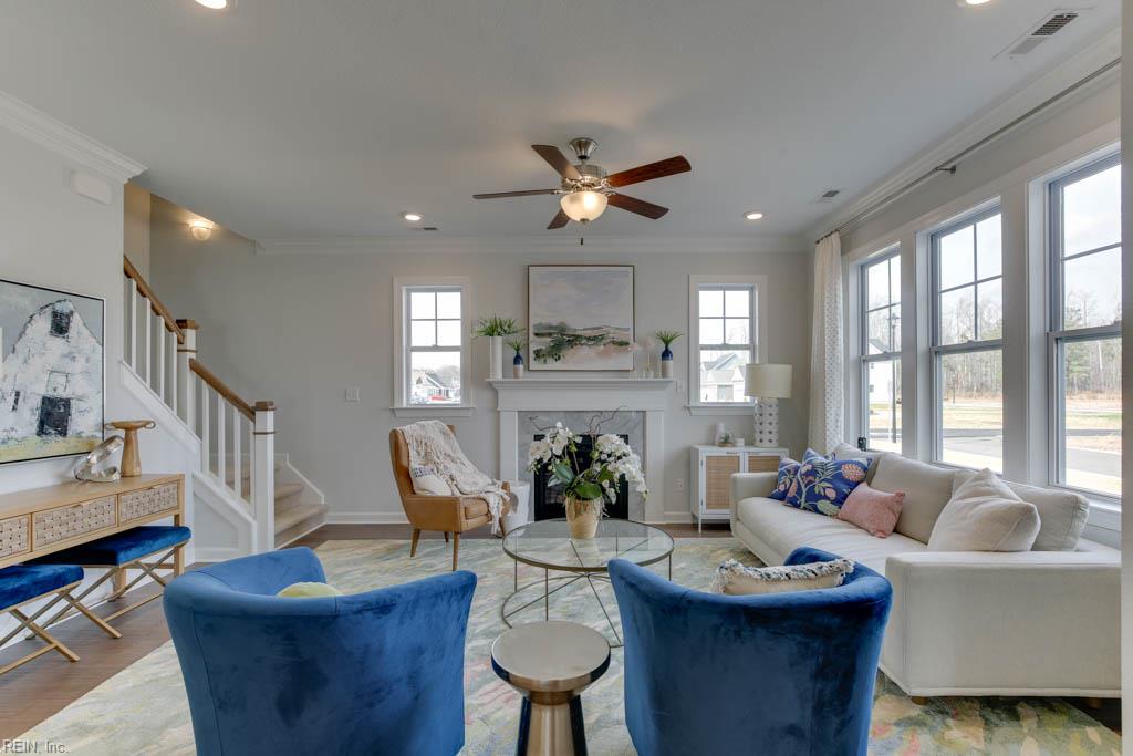 5004 Cape May Loop Property Photo 14