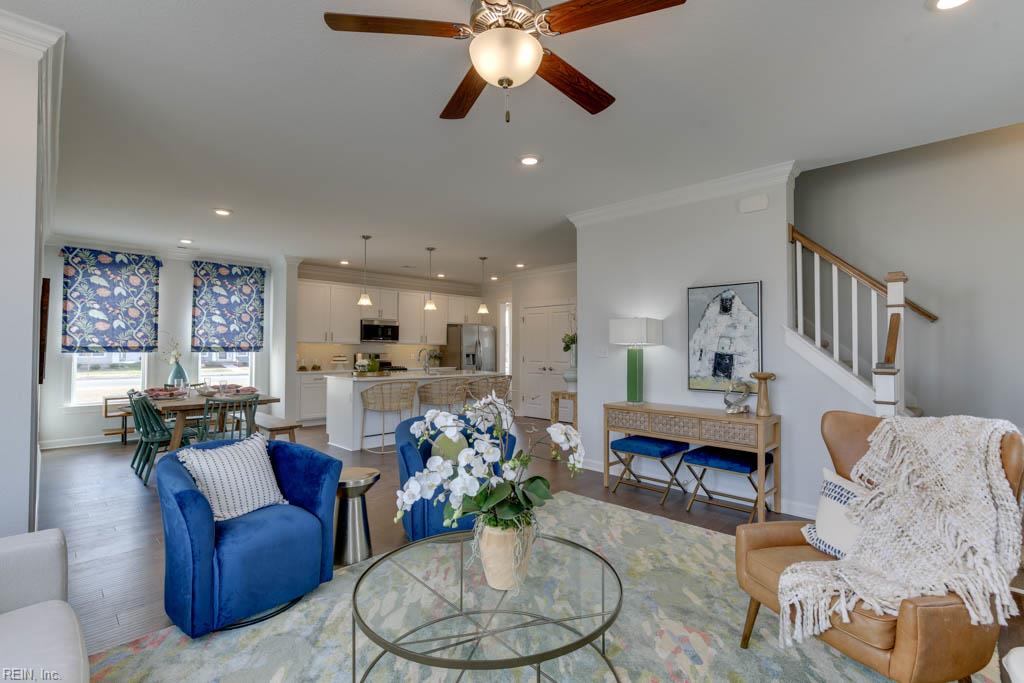 5004 Cape May Loop Property Photo 16