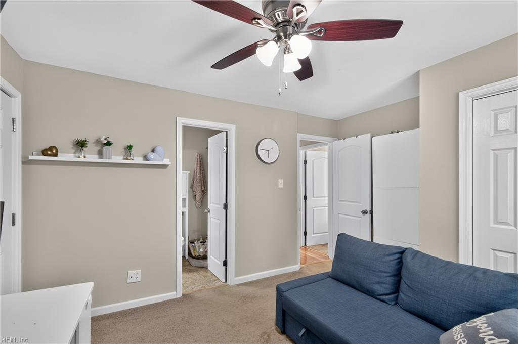 10 Rendon Dr Property Photo 12