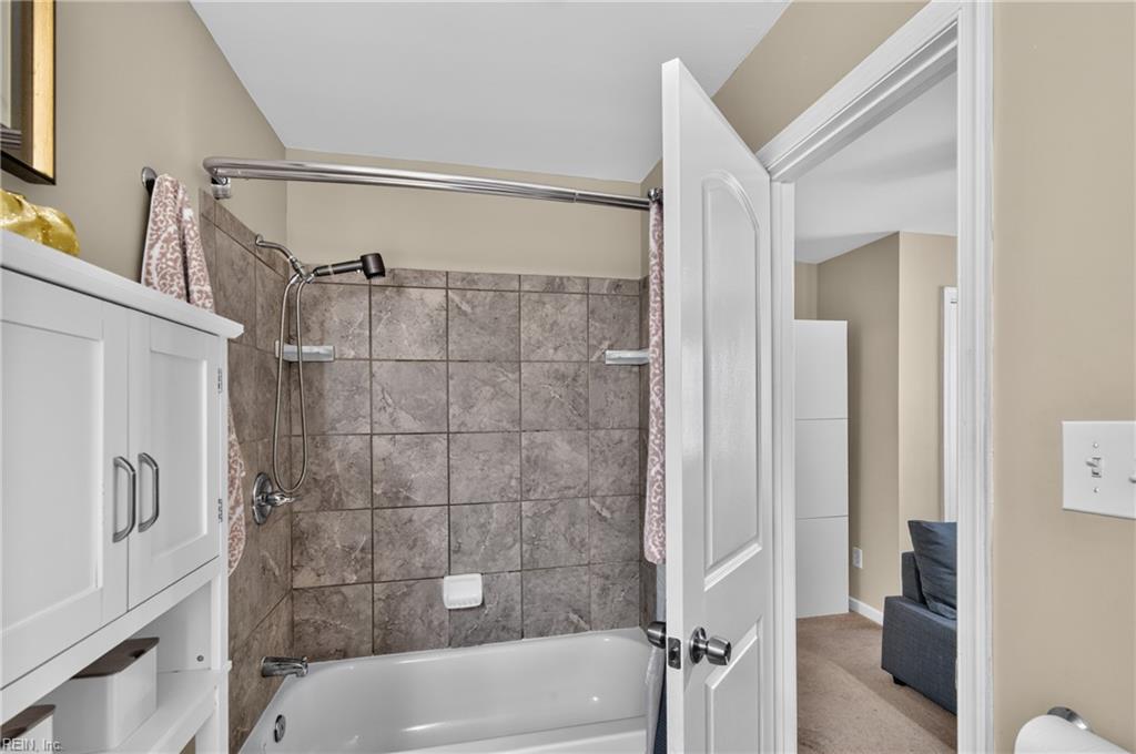 10 Rendon Dr Property Photo 19