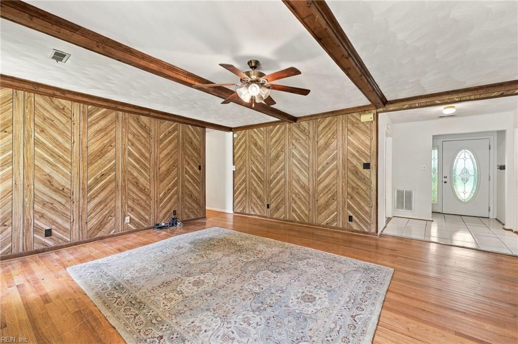 2260 Indian River Rd Property Photo 15