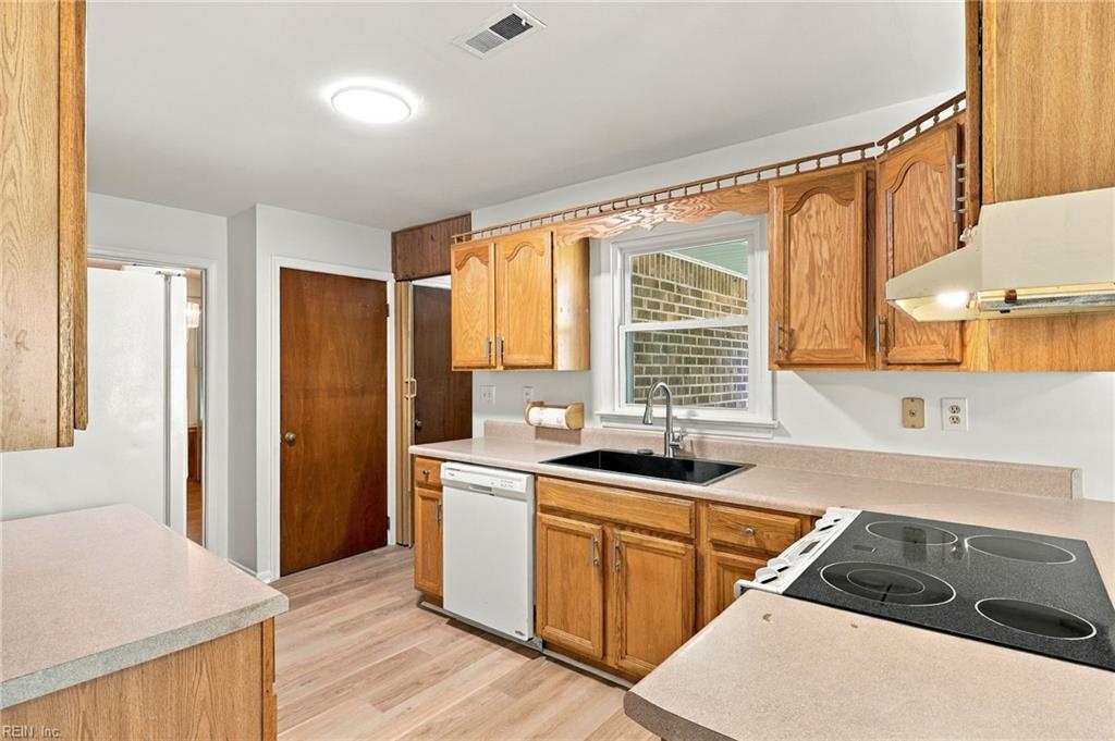 2260 Indian River Rd Property Photo 19
