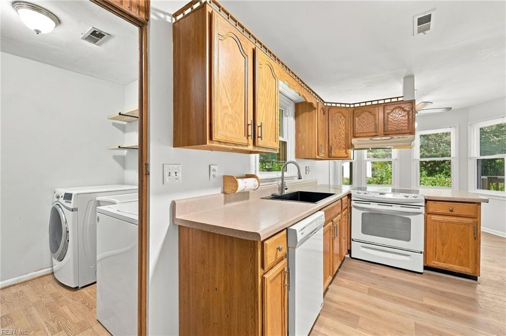 2260 Indian River Rd Property Photo 20
