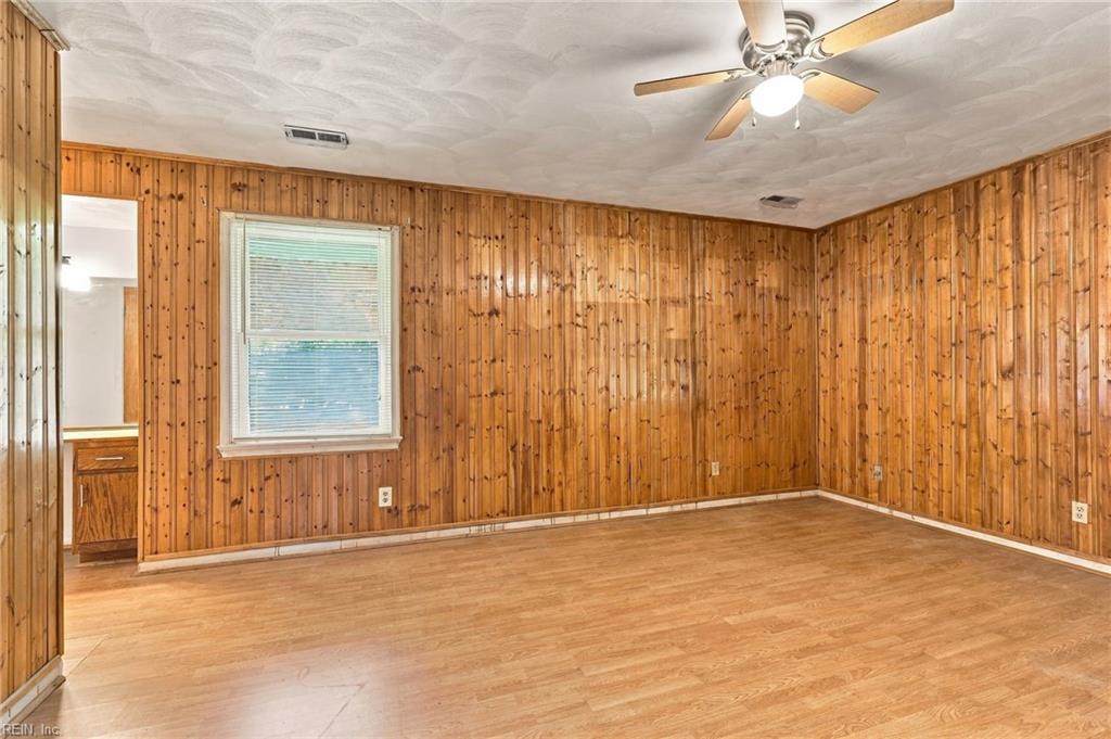 2260 Indian River Rd Property Photo 26