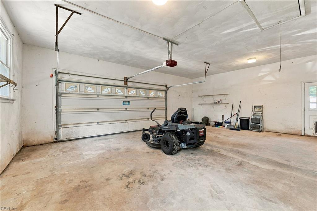 2260 Indian River Rd Property Photo 33