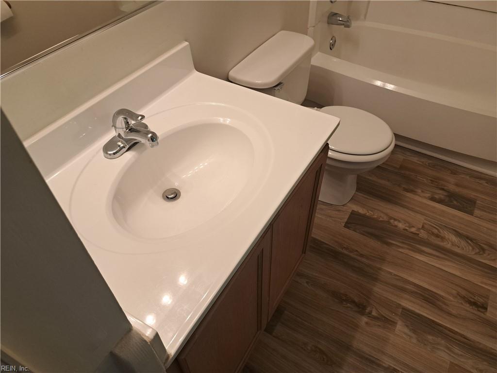 4349 Beasley Ct Property Photo 6