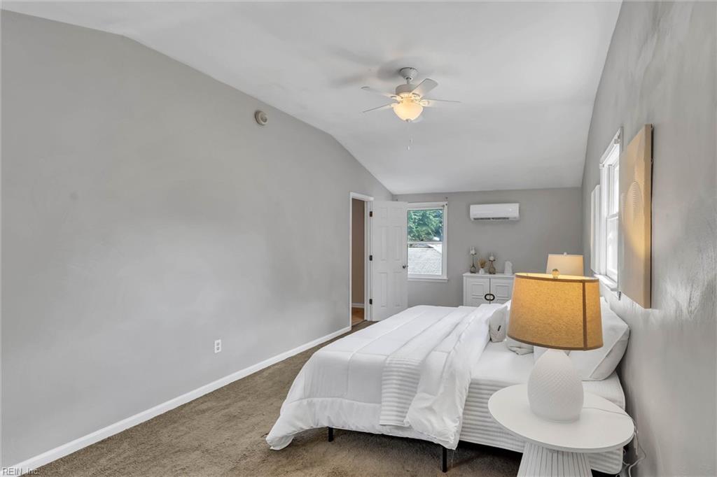 916 Redstart Ave Property Photo 29