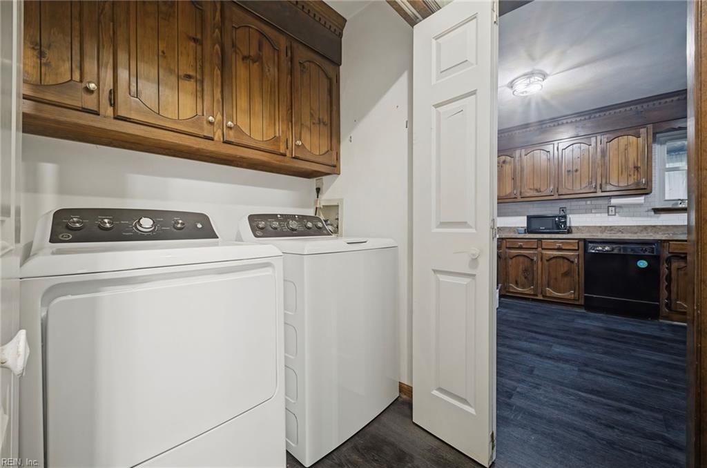 9 Colonial Way Property Photo 19