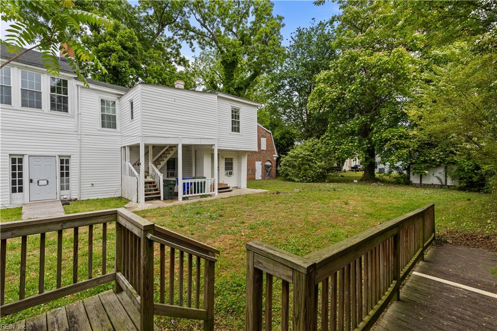 114 Franklin St Property Photo 25