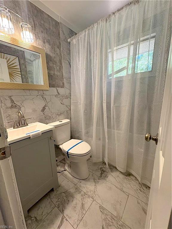 637 44th Street St Property Photo 11