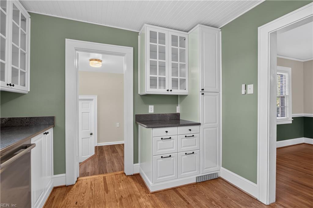 9701 River Rd Property Photo 14