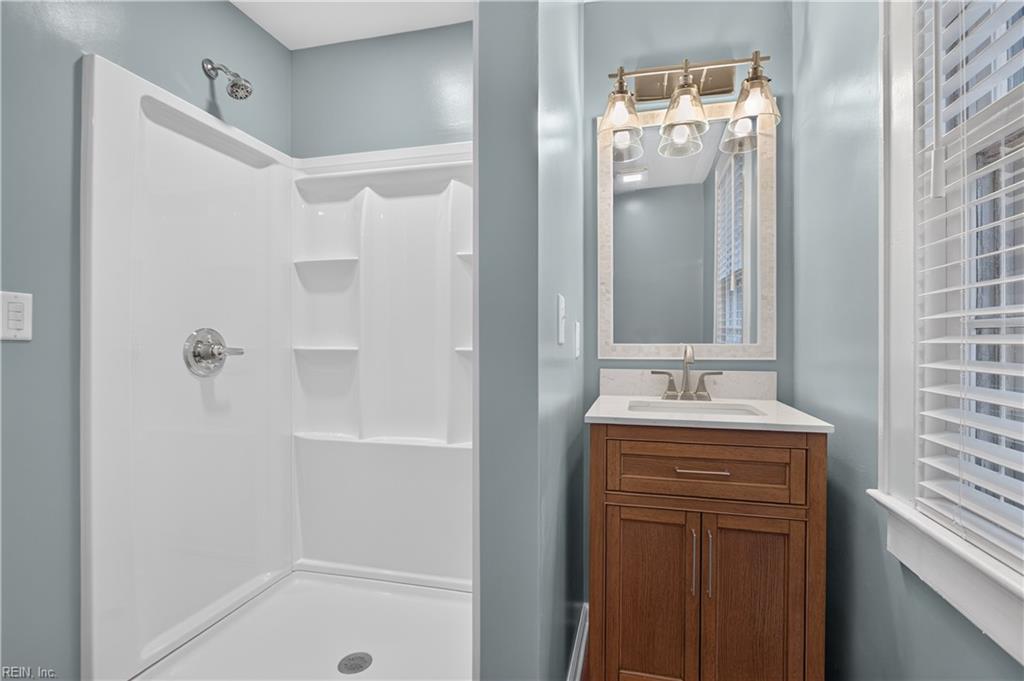 9701 River Rd Property Photo 18