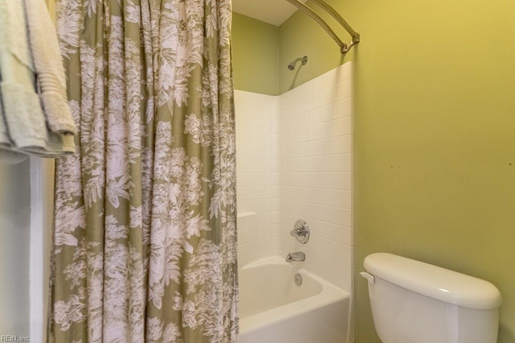 110 Benjamins Ct Property Photo 32
